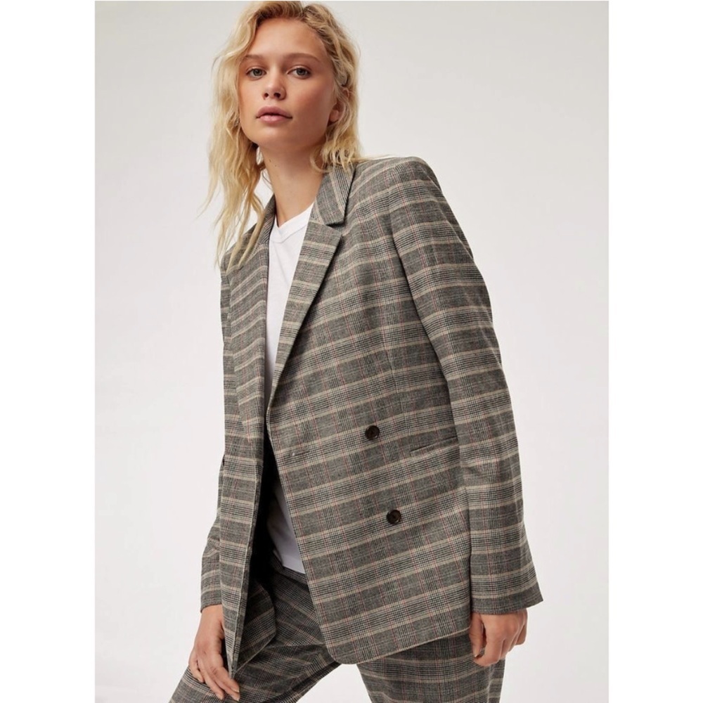 Sunday Best | Galt Plaid Blazer Size Medium Grey Aritzia